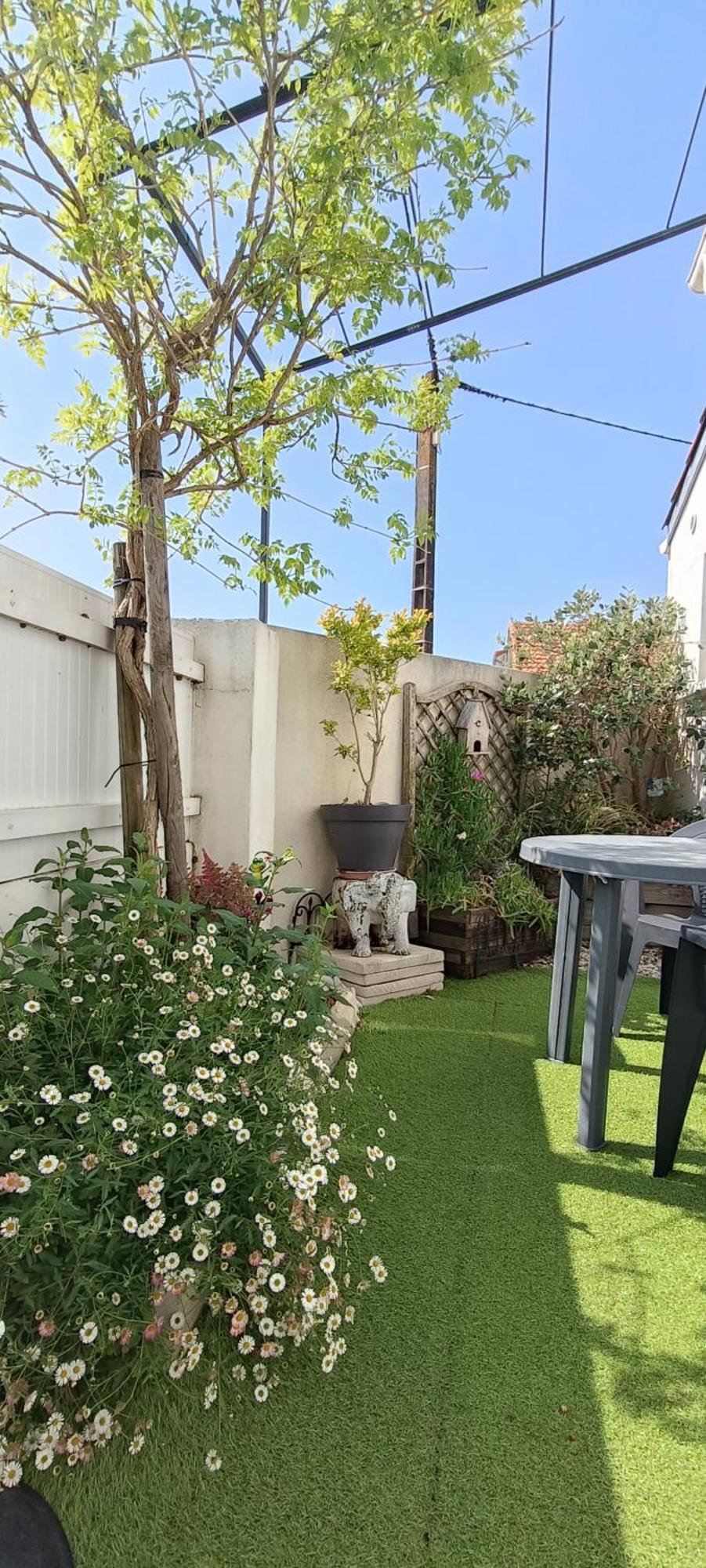 Charmante Maisonnette Proche Plage ชาแตเลยง-ปลาจ ภายนอก รูปภาพ
